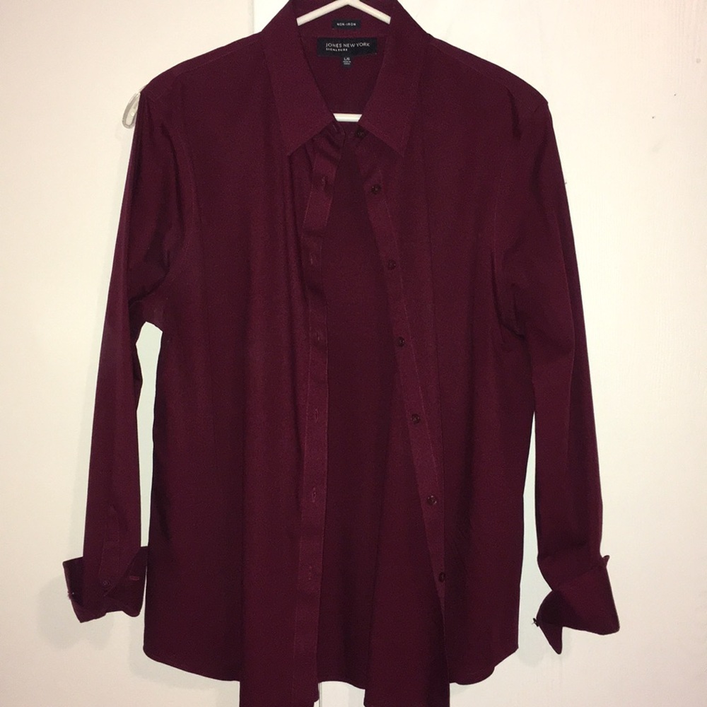 Jones New York Women’s Button down dress shirt